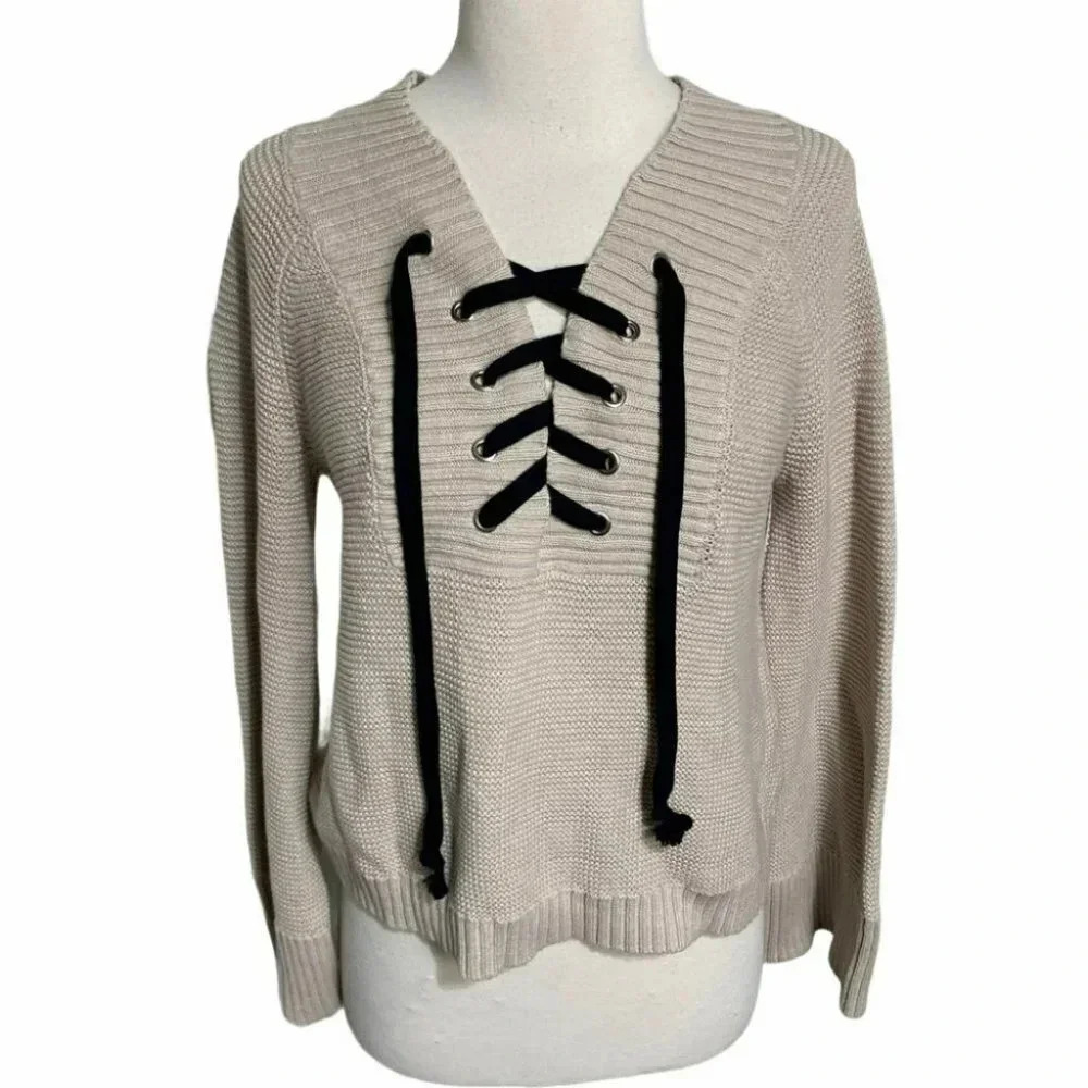 Marbled S Cream knit black laced sweater‎